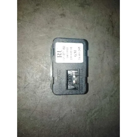 Mando Elevalunas Delantero Izquierdo para Opel Corsa C