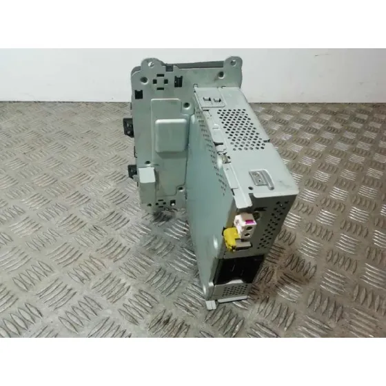 Sistema Audio / Radio Cd para Volkswagen Polo (6C1)