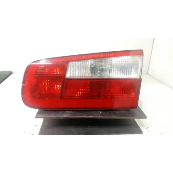 Piloto Trasero Derecho Interior para Renault Laguna Ii (Bg0)