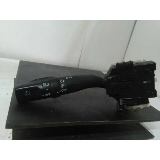 Mando Luces para Toyota Avensis Berlina (T25)