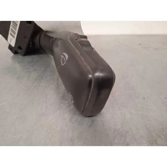 Mando Limpia para Volkswagen Passat Berlina (3B3)