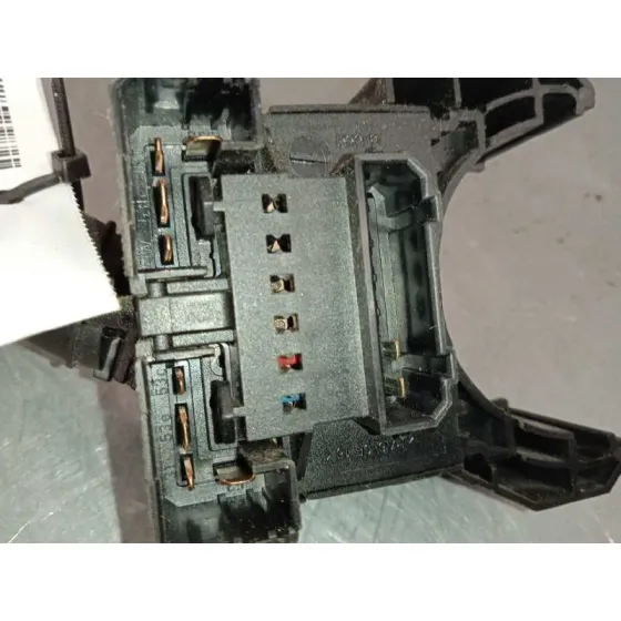 Mando Limpia para Volkswagen Passat Berlina (3B3)