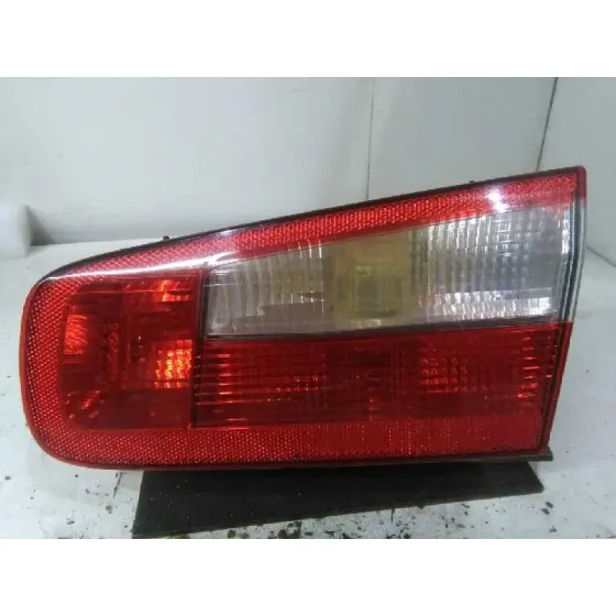 Piloto Trasero Derecho Interior para Renault Laguna Ii (Bg0)