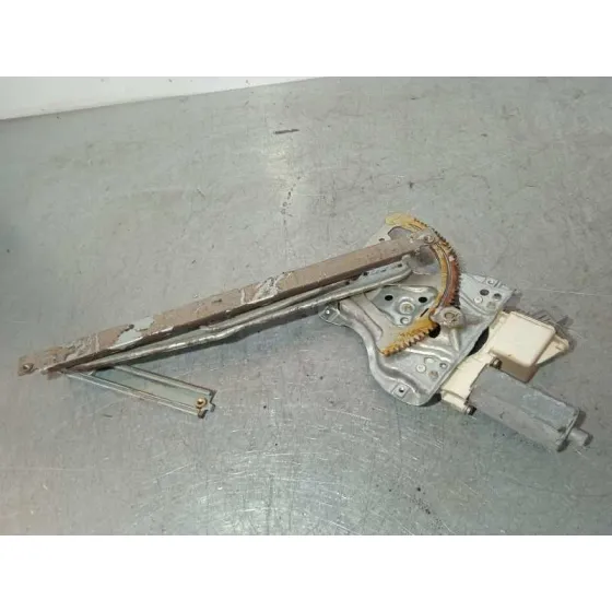 Elevalunas Delantero Izquierdo para Toyota Avensis Berlina (T25)