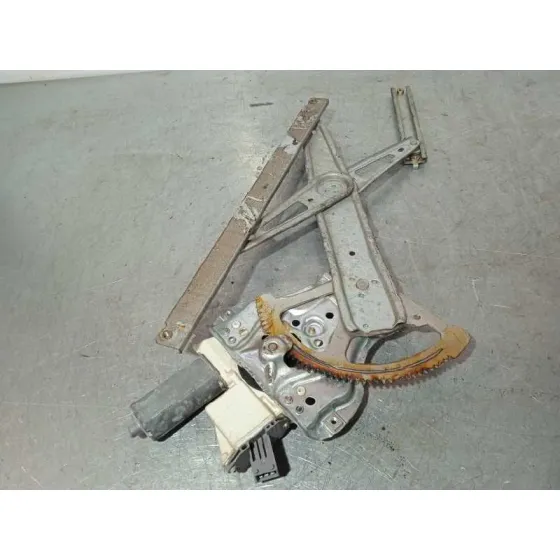 Elevalunas Delantero Izquierdo para Toyota Avensis Berlina (T25)