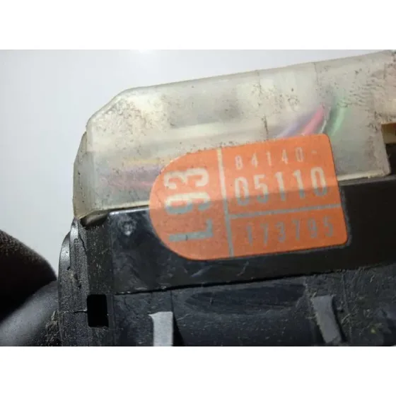 Mando Luces para Toyota Avensis Berlina (T25)