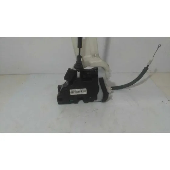 Cerradura Puerta Delantera Derecha para Kia Carens ( )