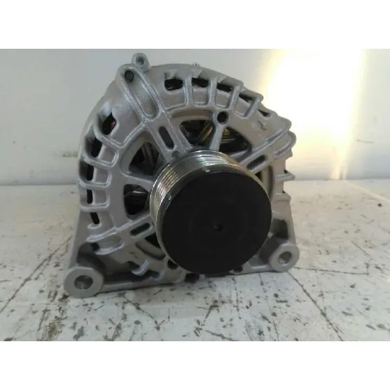 Alternador para Ford C-Max (Ceu)