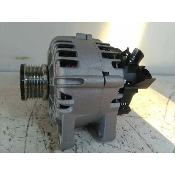Alternador para Ford C-Max (Ceu)