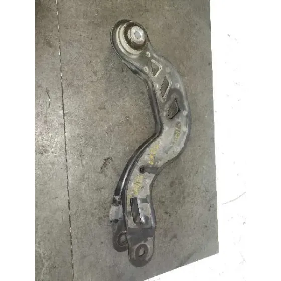 Brazo Suspension Superior Trasero Derecho para Mercedes-Benz Clase Gla (W156)