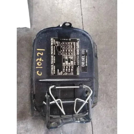 Tapa Exterior Combustible para Mercedes-Benz Clase Clk (W209) Coupe