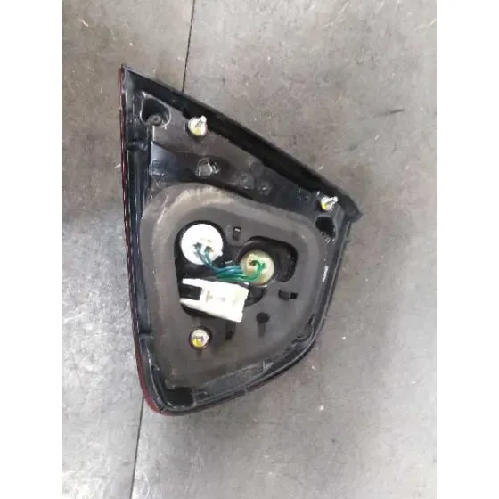 Piloto Trasero Izquierdo Interior para Kia Rio (Yb)