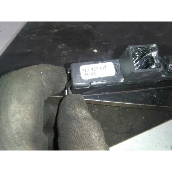 Warning para Audi Q7 (4L)