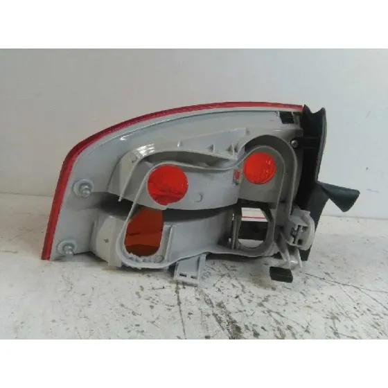 Piloto Trasero Derecho para Audi A4 Berlina (8E)