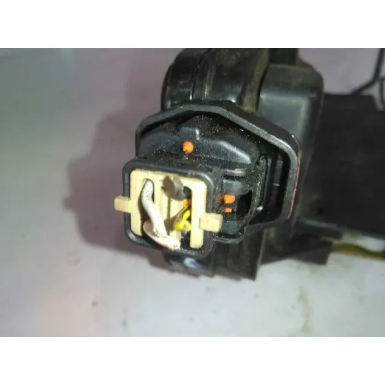Cerradura Puerta Delantera Izquierda para Hyundai Trajet (Fo)