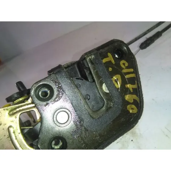 Cerradura Puerta Trasera Derecha para Hyundai Trajet (Fo)
