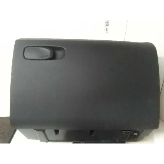 Guantera para Volvo V40