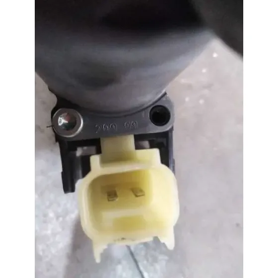 Motor Elevalunas Delantero Derecho para Ford Fiesta (Cb1)