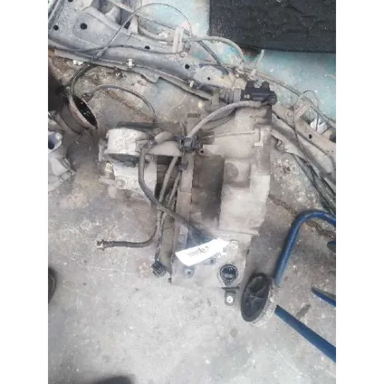 Caja Cambios para Nissan Almera Tino (V10M)