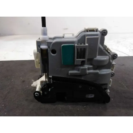 Cerradura Puerta Delantera Derecha para Audi A4 Berlina (8W2)