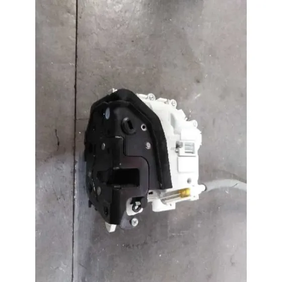 Cerradura Puerta Trasera Izquierda para Audi A4 Berlina (8W2)