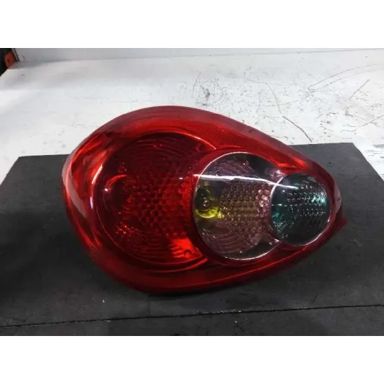 Piloto Trasero Derecho para Toyota Aygo (Kgb/Wnb)