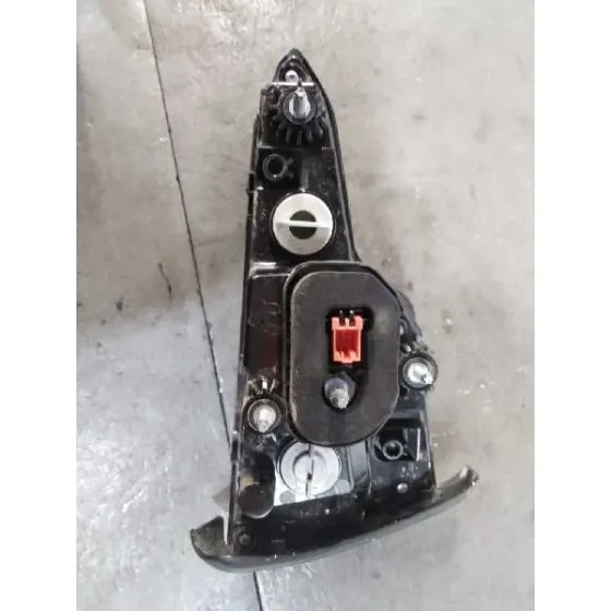 Piloto Trasero Derecho Interior para Audi A4 Berlina (8W2)