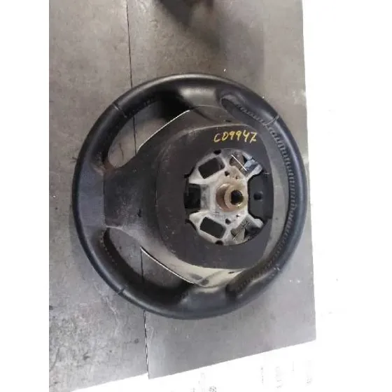 Volante para Nissan Note