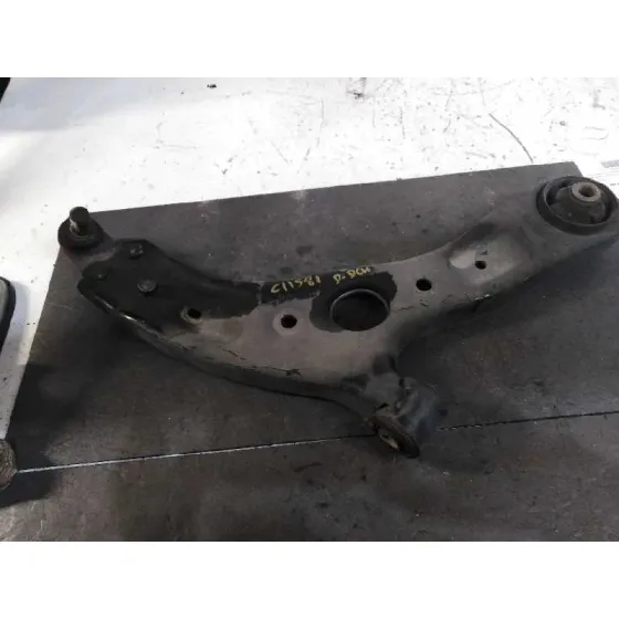 Brazo Suspension Inferior Delantero Derecho para Kia Carens ( )