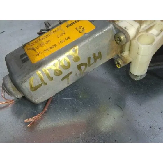 Elevalunas Trasero Derecho para Peugeot 607 (S1)