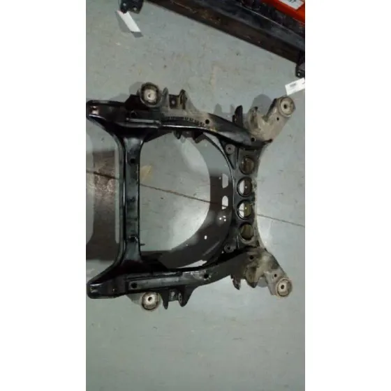 Puente Delantero para Audi Q7 (4L)