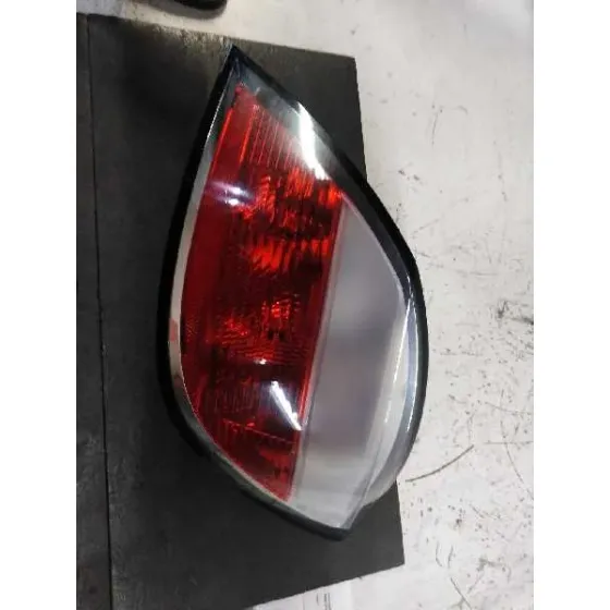 Piloto Trasero Derecho para Opel Astra H Berlina
