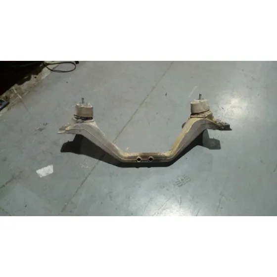 Puente Delantero para Audi Q7 (4L)