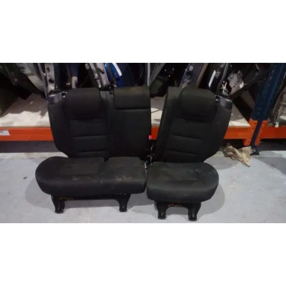 Asientos Traseros para Mercedes-Benz Clase B (W245)