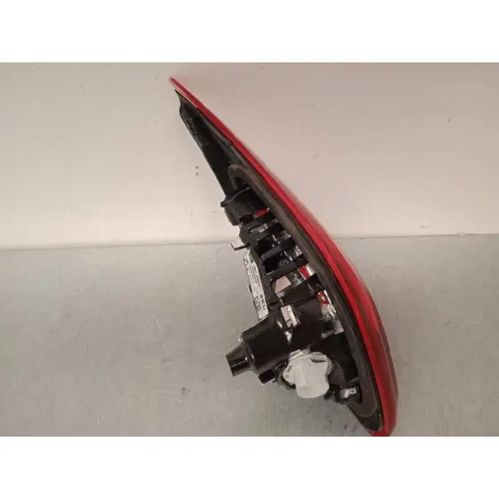 Piloto Trasero Derecho Interior para Opel Corsa E
