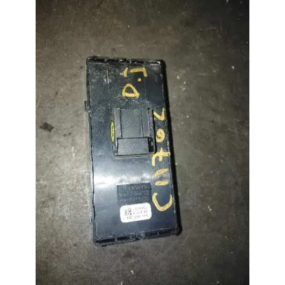 Mando Elevalunas Delantero Izquierdo para Audi Q2 (Gab)