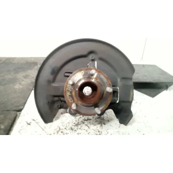 Mangueta Delantera Izquierda para Ford Focus Lim. (Cb8)