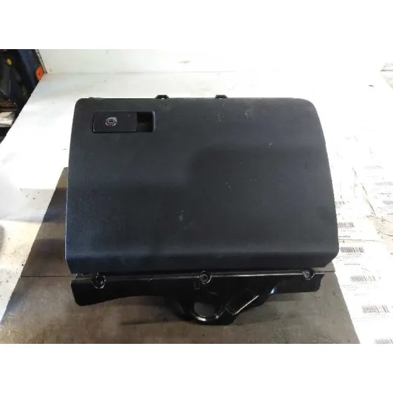 Guantera para Volkswagen Passat Berlina (3C2)