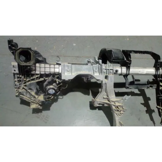 Soporte para Mercedes-Benz Clase E Lim. (W213)