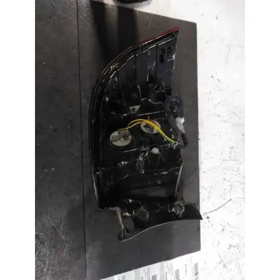 Piloto Trasero Izquierdo para Kia Rio