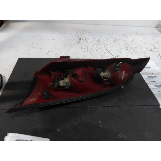 Piloto Trasero Derecho para Ford Focus Berlina (Cak)