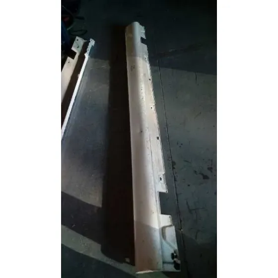 Faldon Lateral para Mercedes-Benz Clase E Lim. (W213)