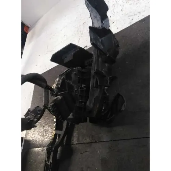 Cerradura Puerta Delantera Izquierda para Ford Focus Lim. (Cb8)