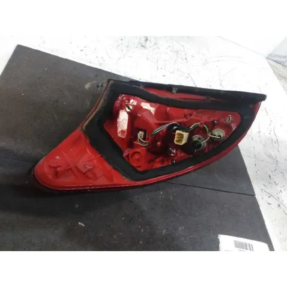 Piloto Trasero Derecho para Toyota Rav 4 (A3)
