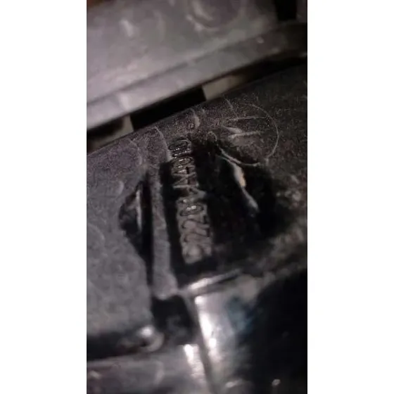 Faro Antiniebla Izquierdo para Kia Carens ( )