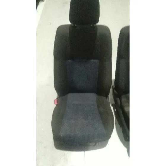 Juego Asientos Completo para Toyota Auris