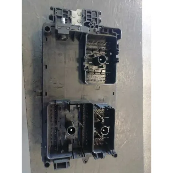 Caja Reles / Fusibles para Opel Insignia Berlina