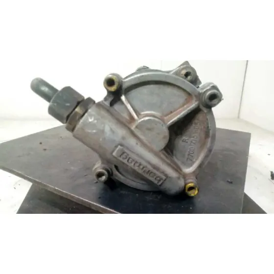 Depresor Freno / Bomba Vacio para Renault Rapid/Express (F40)