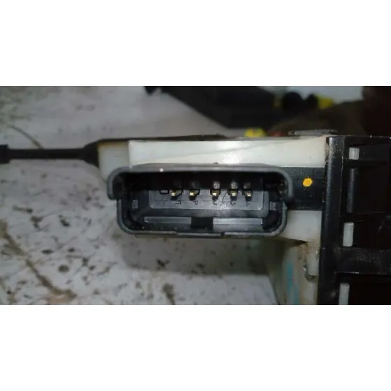 Cerradura Puerta Trasera Derecha para Citroën C4 Lim.