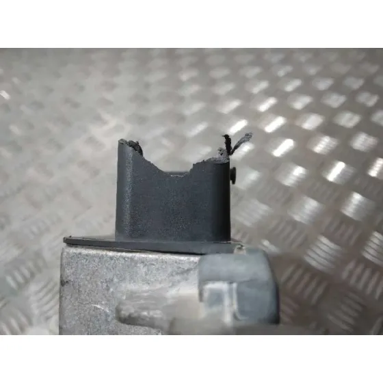 Centralita Motor Uce para Citroën C4 Lim.